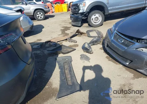 2022 Tesla Model Y Performance Dual Motor All-Wheel Drive from USA, damaged, VIN 7SAYGDEF6NF309597